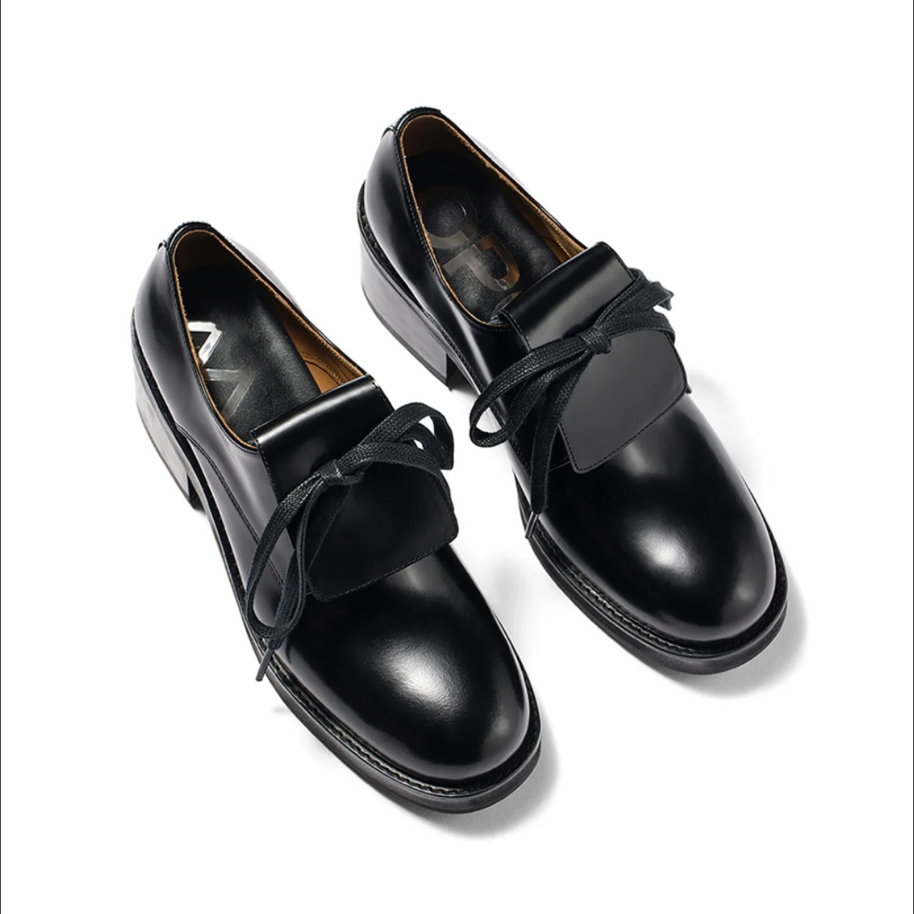 Sapatos Derby de Couro Feminin - Leather Work Outfit avaliação e preço