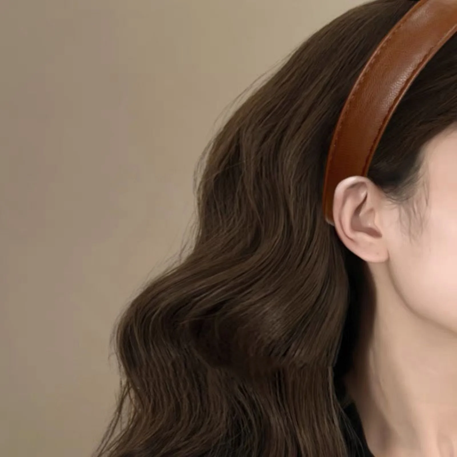 1 Unidade Tiara Retrô de Couro - Leatherwork Pony avaliação e preço