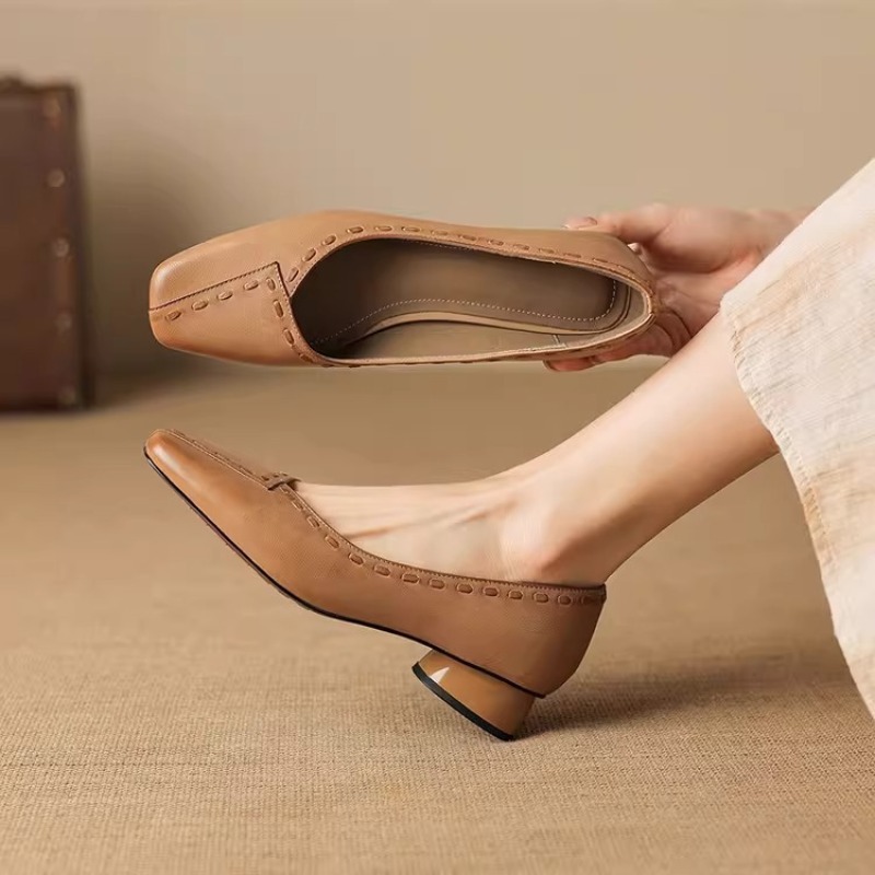 Sapatos Elegantes de Salto Gro - Leather Work Outfit avaliação e preço