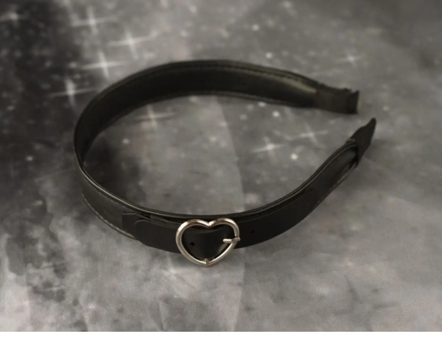 Balde de couro gótico bandana  - Leatherwork Pony avaliação e preço
