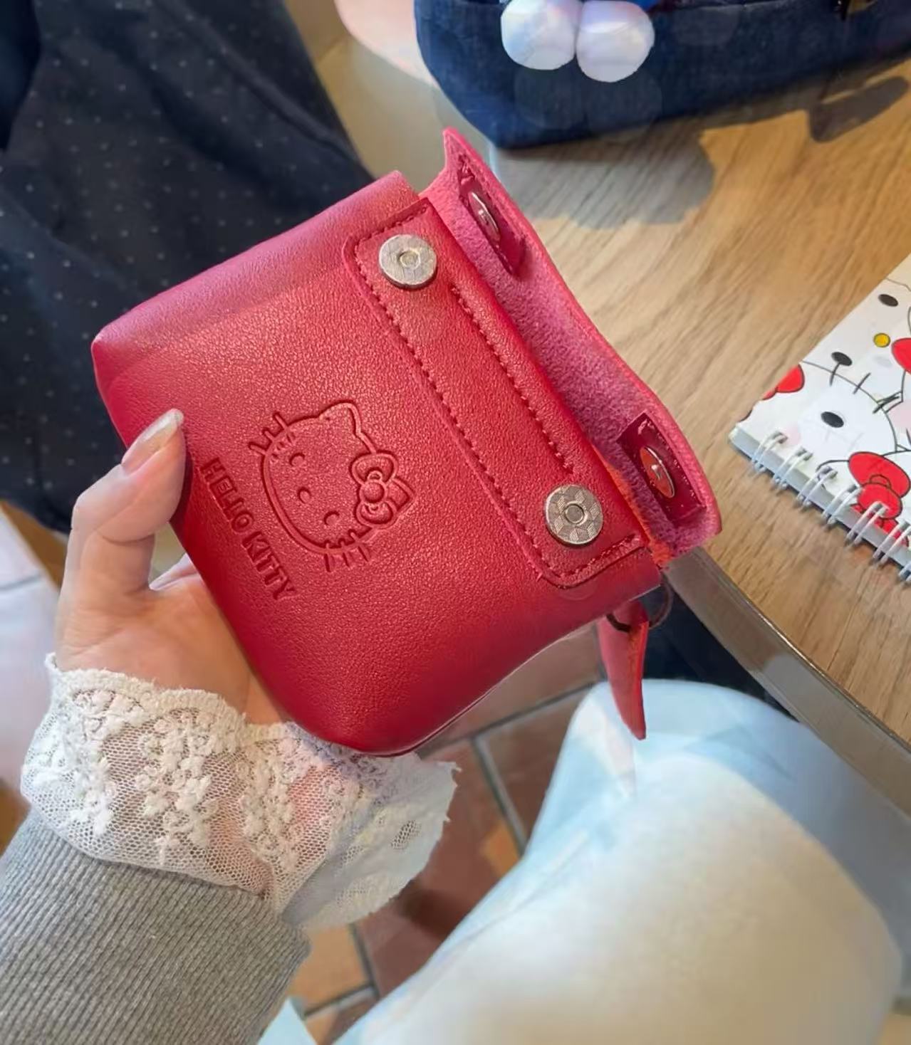 Bolsa de Moedas de Couro Verme - Leatherwork Wallet avaliação e preço