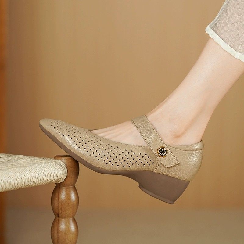 Sapatos Femininos de Verão em  - Leather Work Outfit avaliação e preço